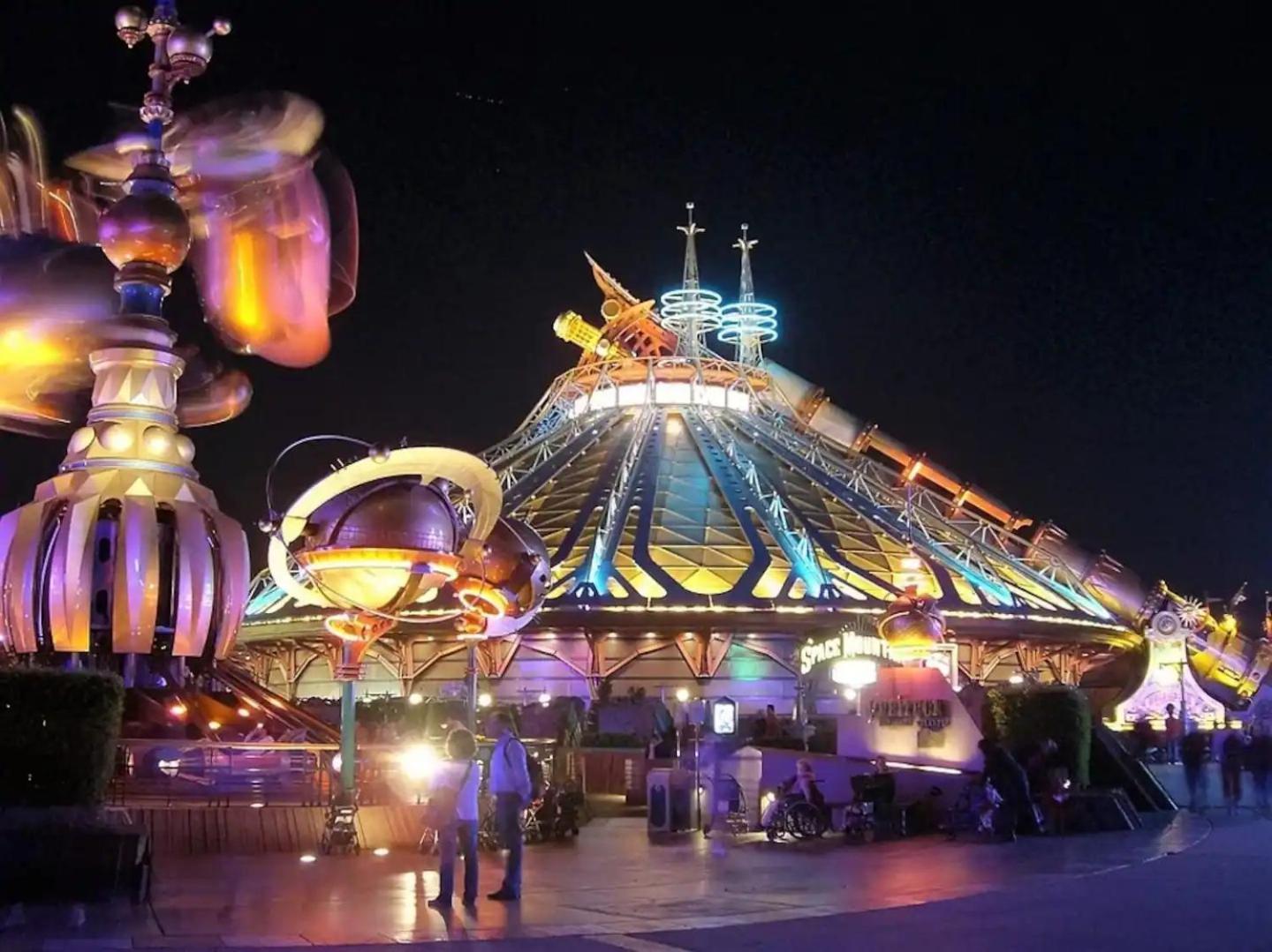 Magic Studio - Disneyland Paris Shopping Village 9 Minutes Chessy  Eksteriør billede